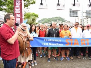 Aksu Yarı Maratonu Koşusu Yapıldı