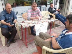 Dert Dinleme Standı Açtılar