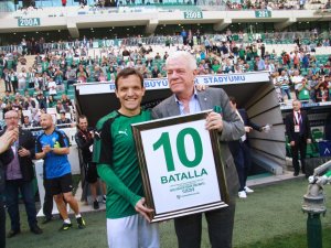 Bursaspor Batalla’ya Veda Ediyor