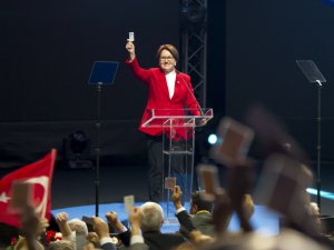 Akşener Seçim Kampanyasını Başlattı