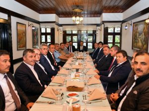 Müftü Aksu’ya Veda Yemeği