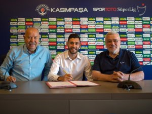 Kasımpaşa Veysel Sarı İle Sözleşme Yeniledi