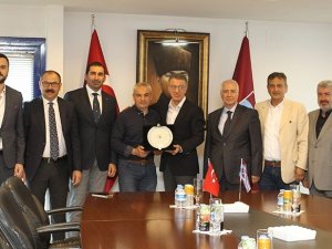 Çalımbay’a Teşekkür Plaketi Verildi