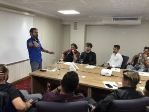 Yusuf Yazıcı: "Saha Dışında Da Gelişmek Zorundayız"
