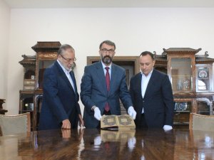 524 Yıllık El Yazması Kur’an-ı Kerim Ait Olduğu Yere Döndü