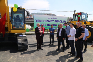 Rize Belediyesi’nden Makine Parkına İki Yeni Araç