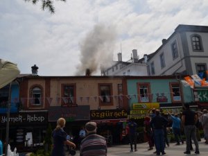 Trabzon’da Şehir Merkezinde Yangın Paniği