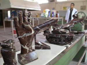 Atık Mermerler Sanata Dönüşüyor