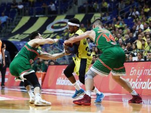 Fenerbahçe Doğuş Seride 1-0 Öne Geçti