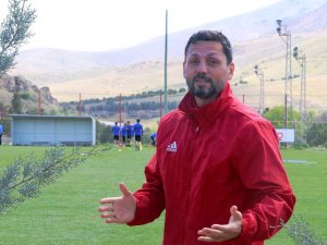 İmza Atması An Meselesi