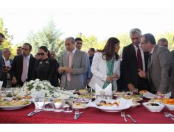 Bakan Eker Diyarbakır’da Bayramlaşma Törenine Katıldı