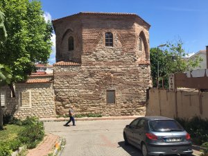 Fatih’te 1700 Yıllık Pagan Mezarlığı Bulundu