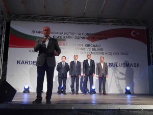 “İnsanların Yeniden Birbirini Kucaklamasını İstiyoruz"