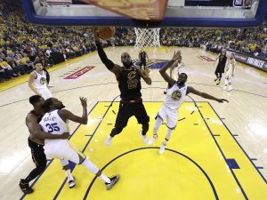 Nba Finallerinde İlk Adımı Golden State Warriors Attı