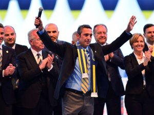 Ali Koç Oyları Sildi Süpürdü
