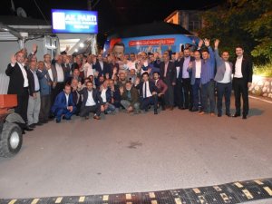 Ak Parti Trabzon Milletvekili Adayları Cora Ve Çebi Seçim Çalışmalarını Sürdürdü