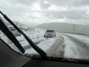 Ardahan’da Yüksek Kesimler Beyaza Büründü