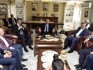 Başbakan Yardımcısı Fikri Işık Gümüşhane’de