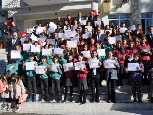 18 Milyon Öğrenci Karne Alıyor