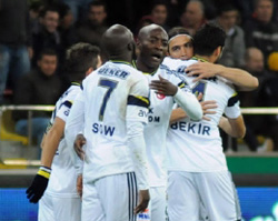 Fenerbahçe, 90+4'te kazandı