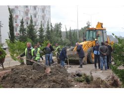 Karadeniz'de Dev Dalgalar Giresun’da Balıkçı Barınaklarını Yıktı