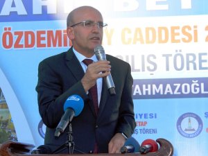Şimşek, Büyüme Verilerini Değerlendirdi