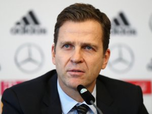 Oliver Bierhoff, Mesut Ve İlkay’ı Eleştirdi