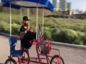 Ehliyetine El Konulan Fenomen Bisiklete Binmeye Başladı