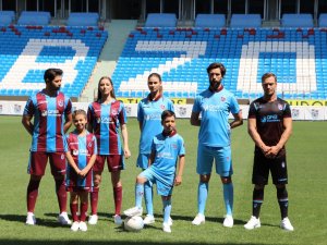 İşte Trabzonspor’un Yeni Formaları