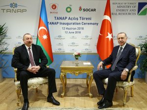 Cumhurbaşkanı Erdoğan, Aliyev Ve Vuçiç İle Görüştü