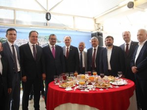 Giresun’da Ramazan Bayramı Kutlandı