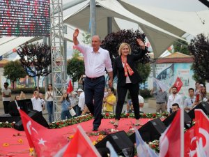 Cumhurbaşkanı Adayı Muharrem İnce Yalova’daydı