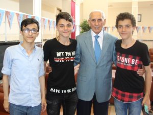 Sümer: "Savunma Güvenliğini Koruduğumuz Zaman Bir Büyük Problemi Çözeceğiz"
