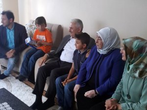 Başbakan Yıldırım Çay Davetini Geri Çevirmedi