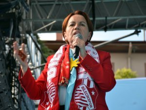 Akşener Bilecik’te Halka Seslendi