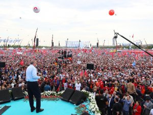 Ak Parti’nin İstanbul Mitingine Kaç Kişi Katıldı ?