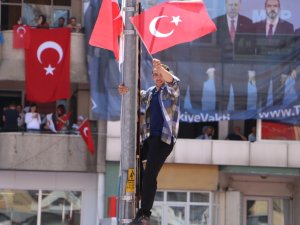 Erdoğan Sevgisi Engel Tanımadı