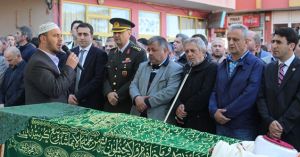 Başkan Mete’nin Anne Acısı