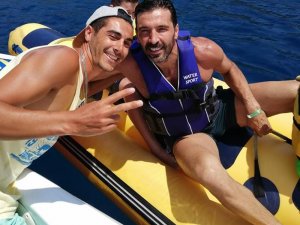 Efsane Kaleci Buffon Bodrum’da