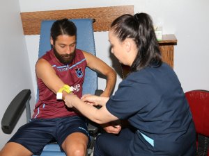 Trabzonsporlu Futbolcular Sağlık Kontrolünden Geçti