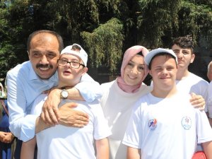 Ak Parti Trabzon Milletvekilleri Ve Adayları Trabzon’un Doğu İlçelerini Turladı