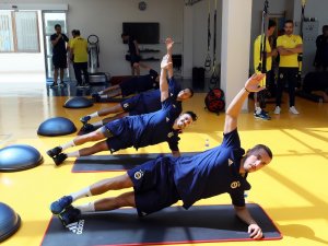 Fenerbahçe Günü Salon Çalışması İle Kapattı