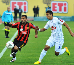 Rizespor-Eskişehir maçı gündüz oynanacak