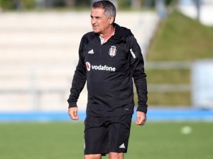 Gökhan Töre’yi Yeni Transfer Olarak Görüyor