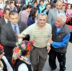 Rize'de Cumhuriyet Kutlamasında Gerginlik