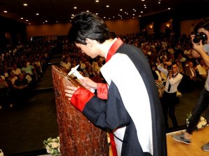 Trabzon Fen Lisesi 131. Yıl Mezunlarını Verdi