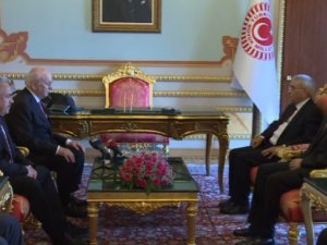 Kahraman, Meclis Başkanlığı Görevini Devretti