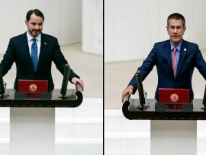 Tbmm’de Yemin Töreni Sürüyor
