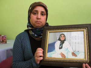 10 Yıldır Kayıp Annesini Arıyor