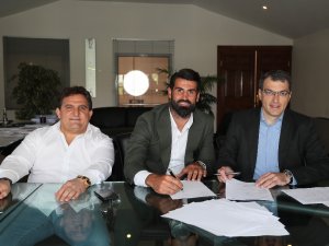 Volkan İmzayı Attı